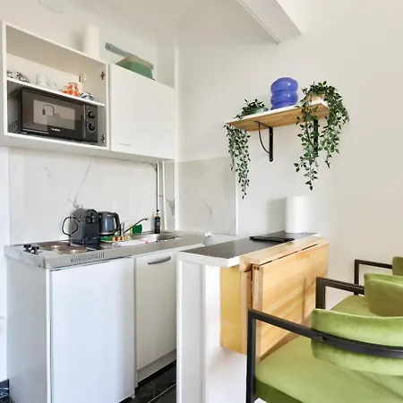 Cosy à 1min à Pied Du Métro Porte Des Lilas Appartamento *